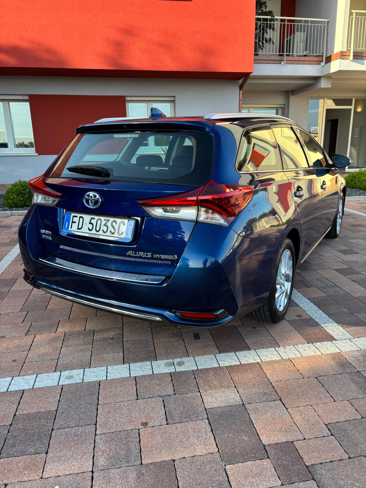 Toyota Auris Touring Sports 1.8 Hybrid Active