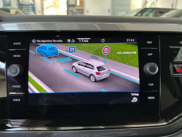 VOLKSWAGEN Polo 1.0 TSI Style - IQ LED - Tetto - Carplay - Display