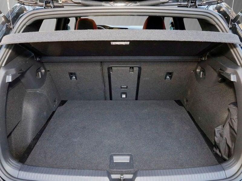 Volkswagen Golf 2.0 TSI GTI DSG 18" Harman Kardon Cockpit Led