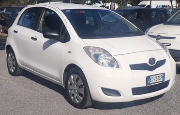 Toyota Yaris 2010 - 1.4 D-4D LB AUTOMOBILI