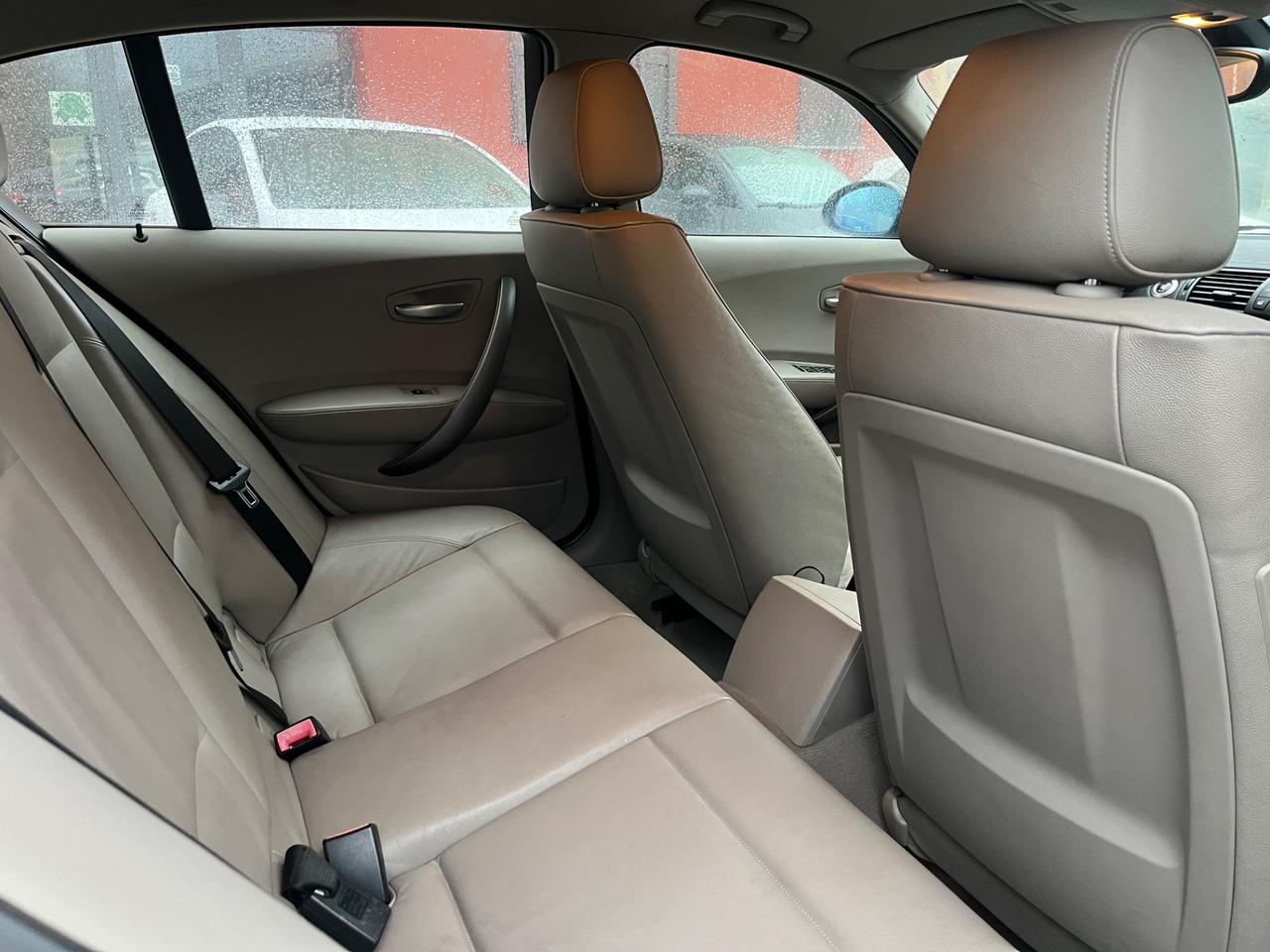 Bmw 118 118d cat 5 porte Futura