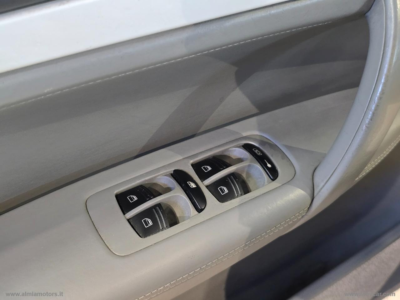 PORSCHE Cayenne S