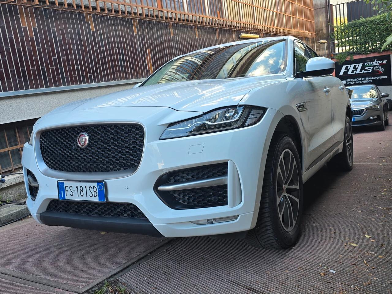 Jaguar F-Pace 3.0 D V6 300 CV AWD aut. R-Sport