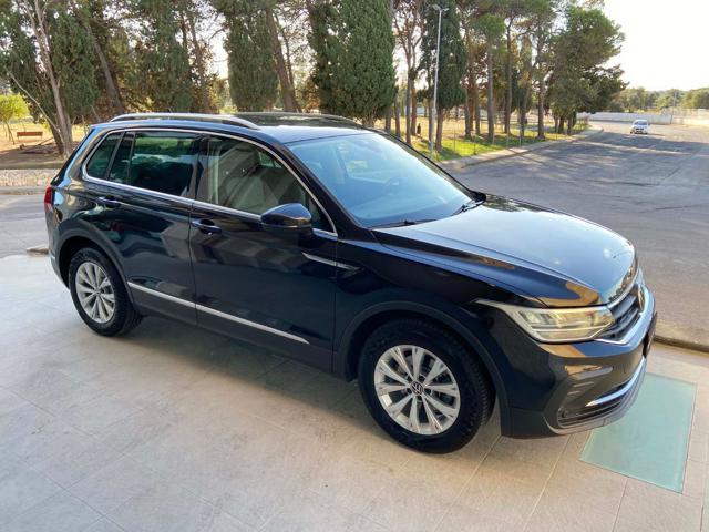 VOLKSWAGEN Tiguan 2.0 TDI 150 CV SCR DSG Life