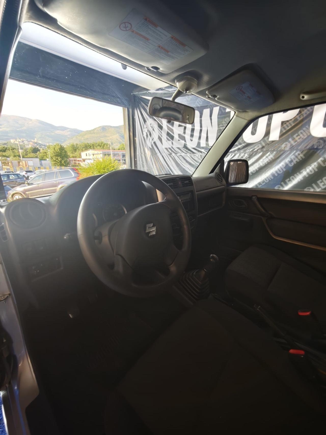 Suzuki Jimny 1.5 DDiS cat 4WD gancio traino omologato