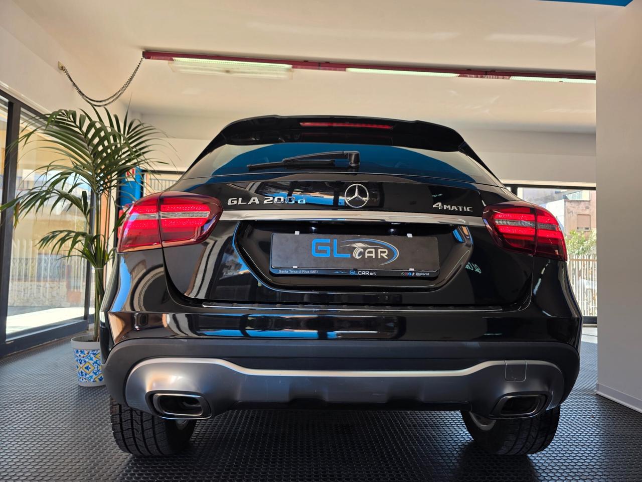 Mercedes-benz GLA 200d Automatic 4Matic Sport