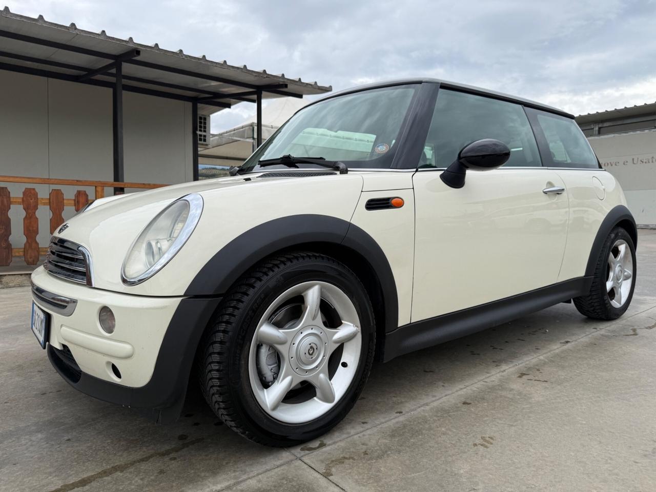 MINI COOPER 1.4 tdi One D