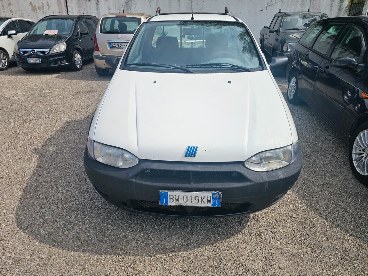 Fiat Strada 1.9 diesel Pick-up