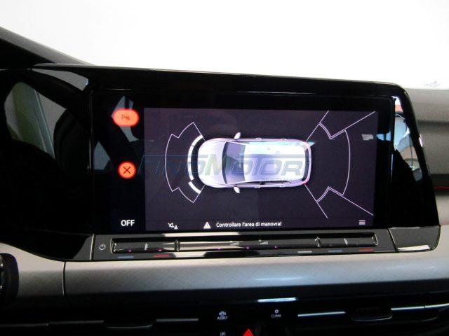 VOLKSWAGEN Golf 1.5 eTSI 150 CV DSG Life