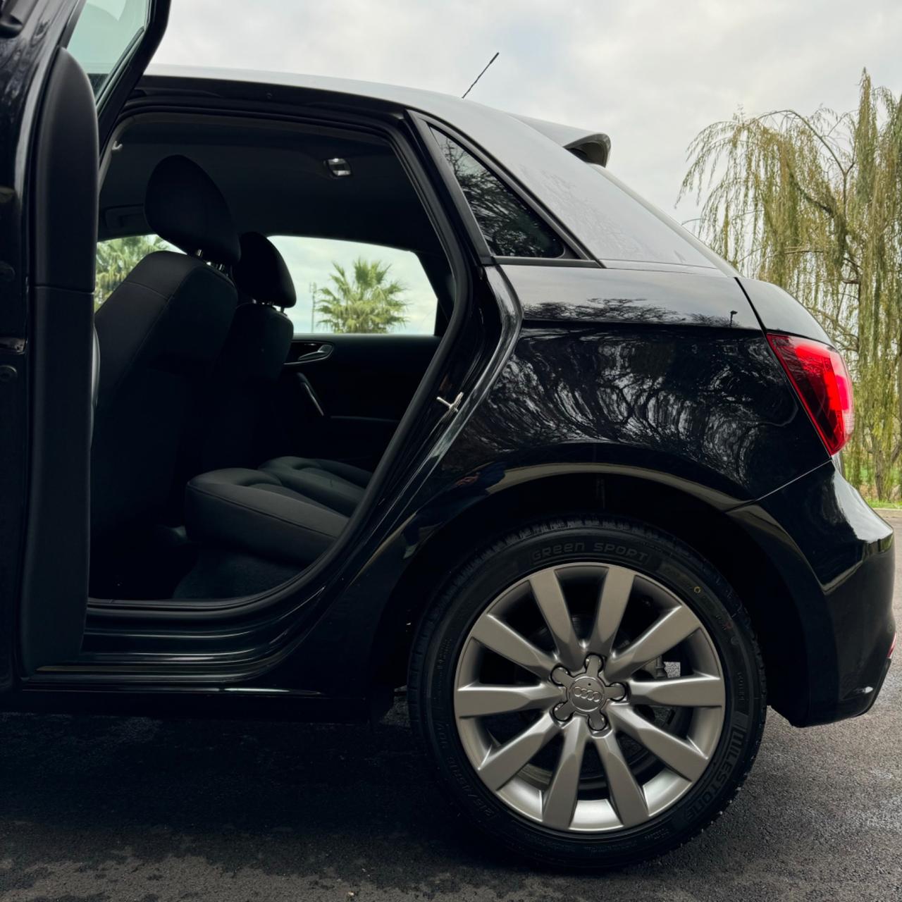 Audi A1 1.6 TDI 116 CV Unico Proprietario Anno 2017