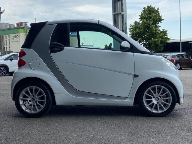 SMART ForTwo 1000 52 kW MHD Cabrio Passion