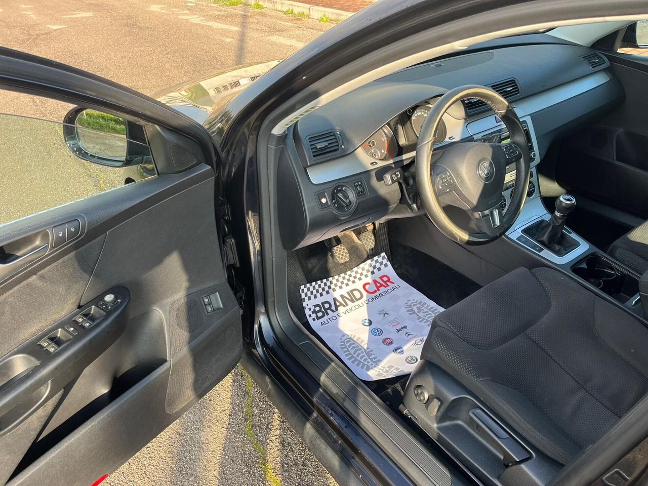 Volkswagen Passat 2.0 TDI Sw Unico - 2009