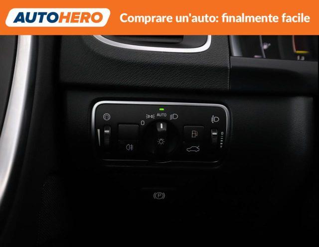 VOLVO V60 Cross Country D3 Geartronic Momentum