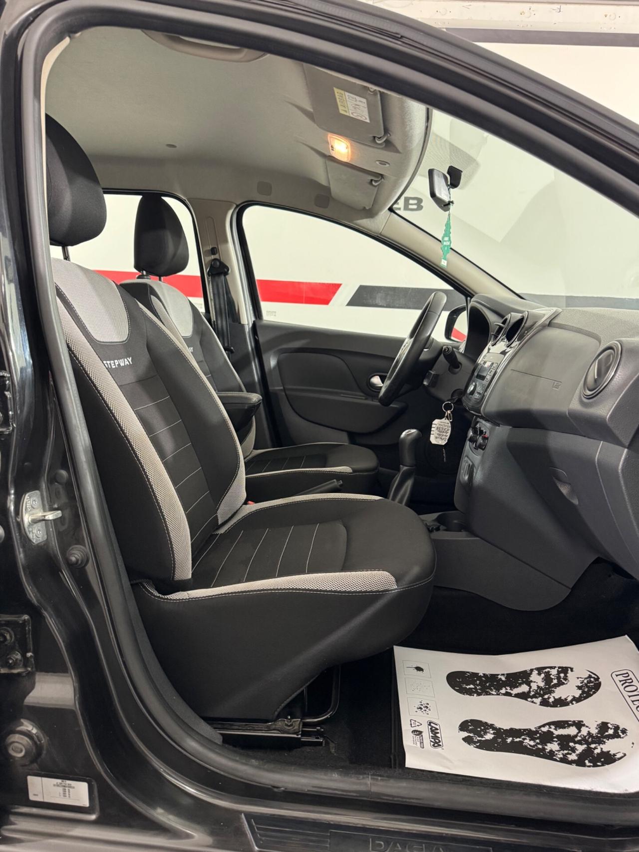 Dacia Sandero Stepway 0.9 TCe 90 CV *ANCHE NEOPATENTATI*