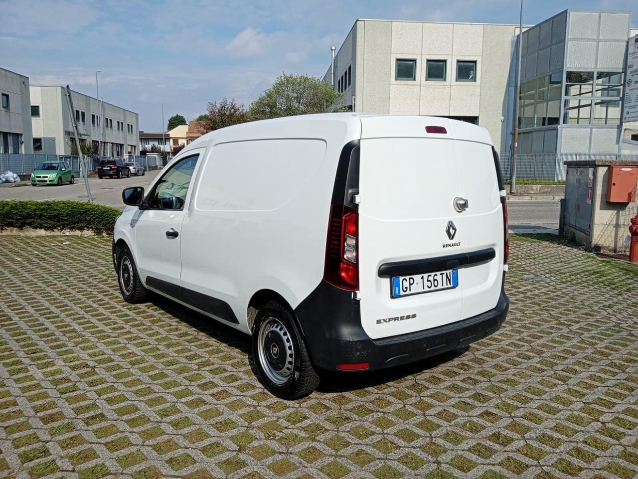Renault Express 1.4 Blue dCi 95 Sensori*Aux*Usb