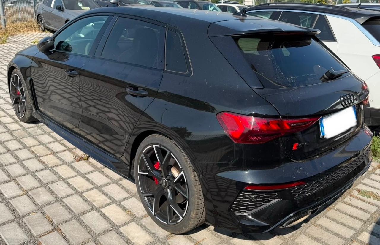 Audi RS3 Sportback 2.5 tfsi quattro s-tronic