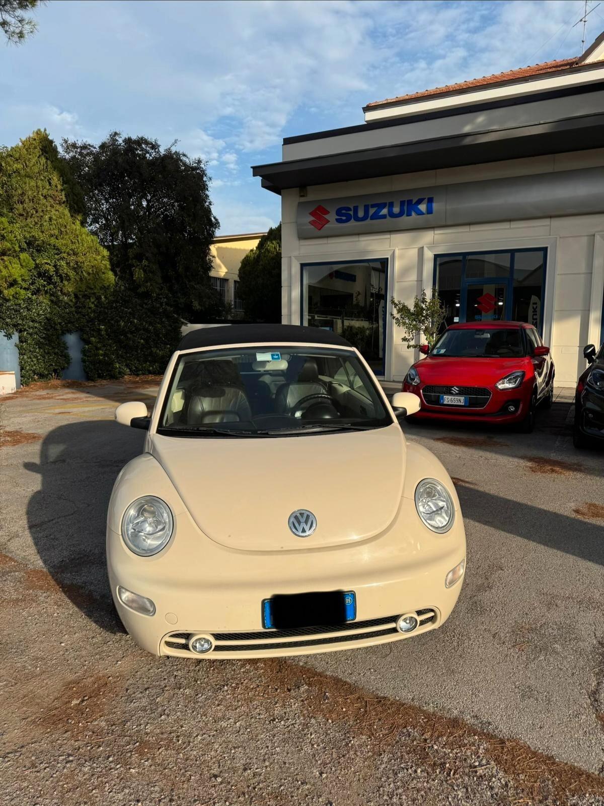 Volkswagen New Beetle 1.6 Cabrio