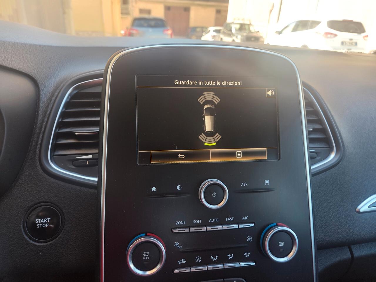 RENAULT SCENIC 1.5 110 CV ANNO 2018 KM140000 CERTIF