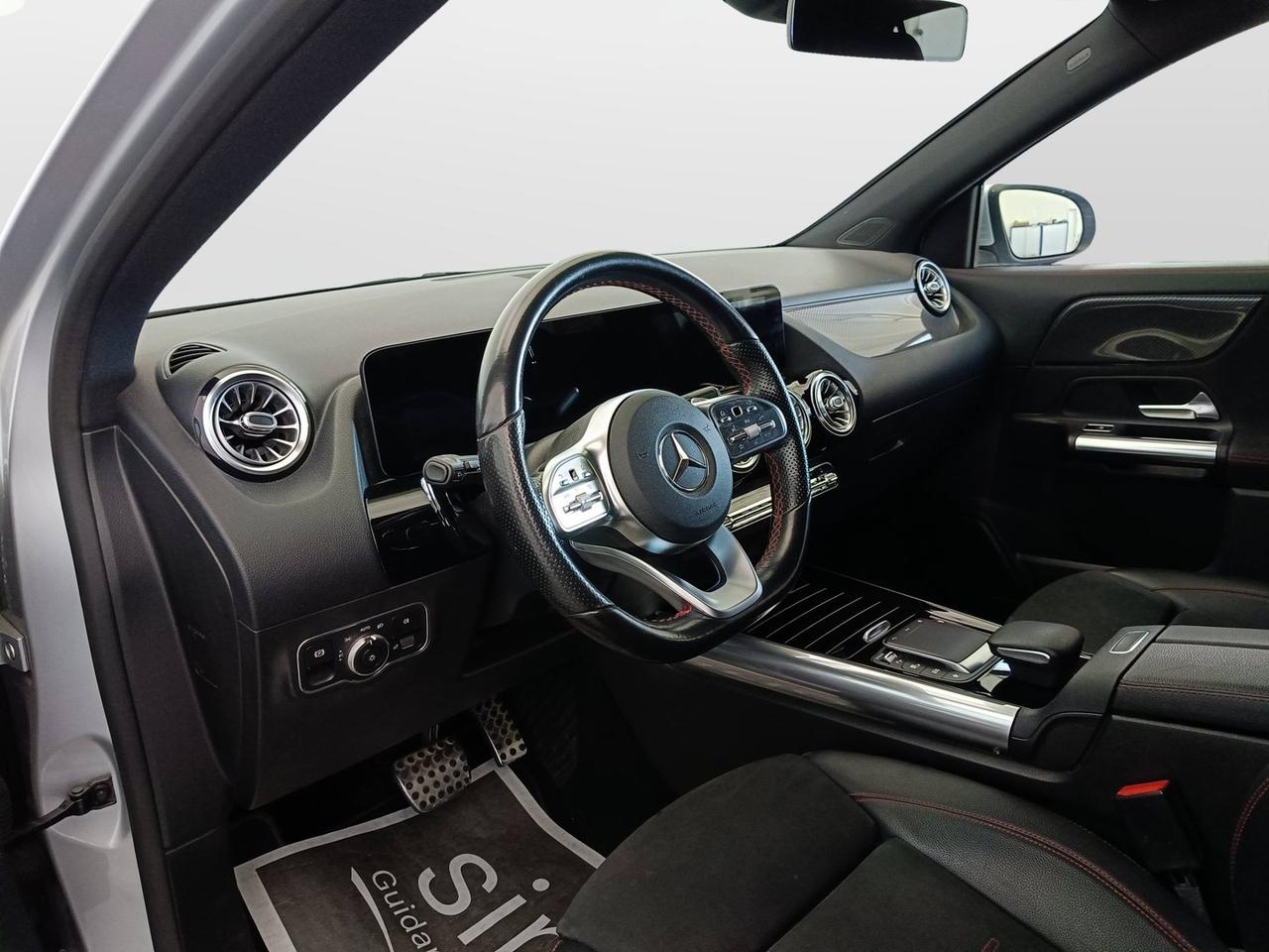 Mercedes-Benz GLA-H247 2020 - GLA 180 d Premium auto