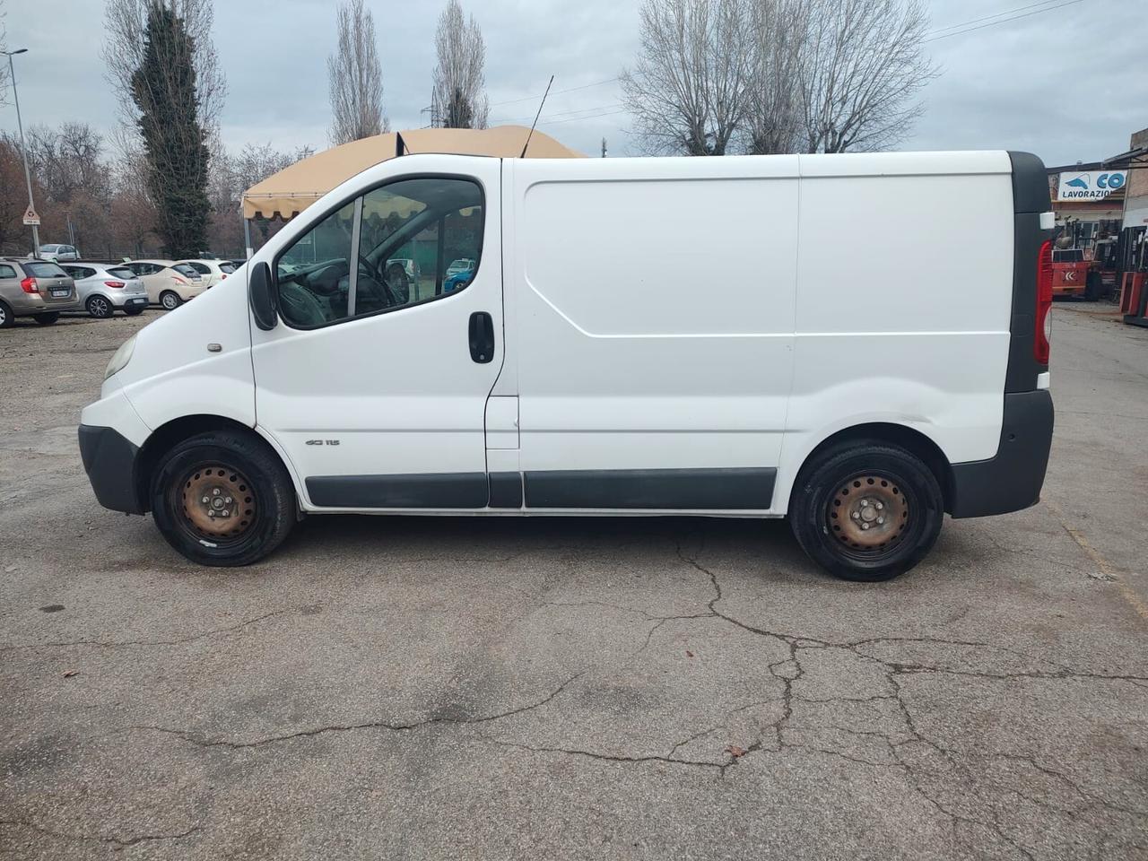 Renault Trafic T29 2.0 dCi/115 PL-TN Furgone DPF, OK NEOPATENTATI