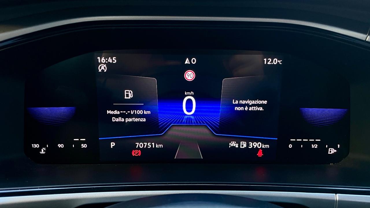 VOLKSWAGEN T-ROC 2.0 TDI SCR DSG STYLE 150CV - FULL LED, VIRTUAL COCKPIT