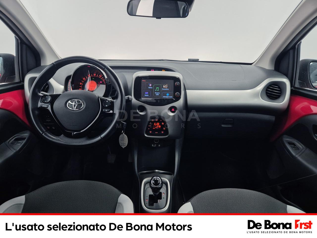 Toyota Aygo 5p 1.0 x-play m-mt