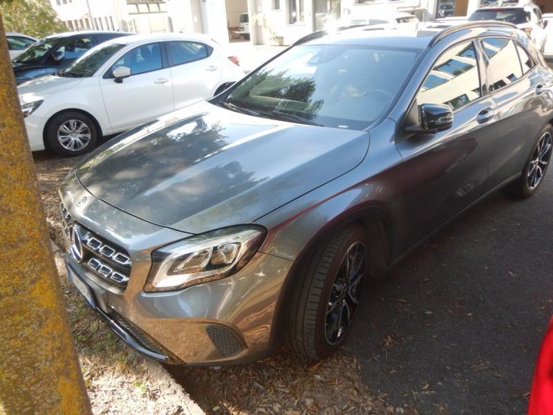Mercedes Classe GLA 180 d Sport auto