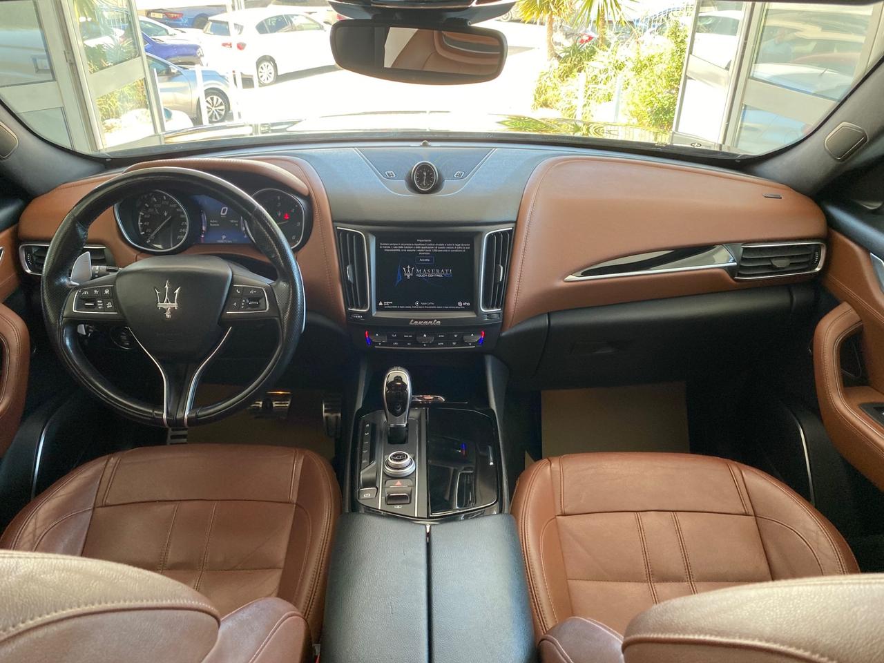 Maserati Levante V6 250cv AWD Gransport+HARMAN/LED2019