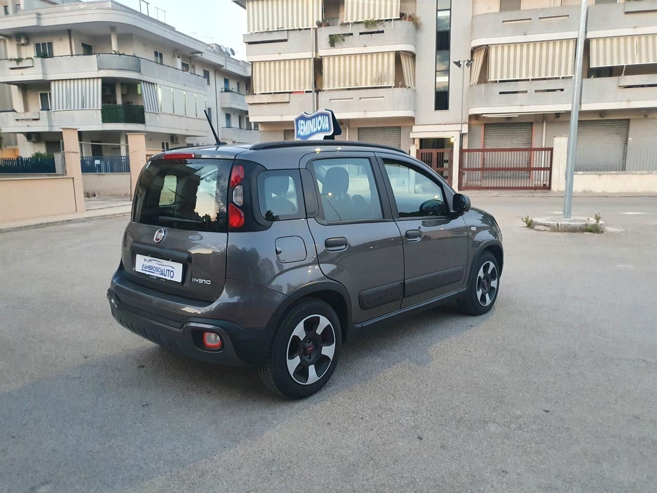 Fiat Panda Cross 1.0 FireFly Hybrid Cross my'22