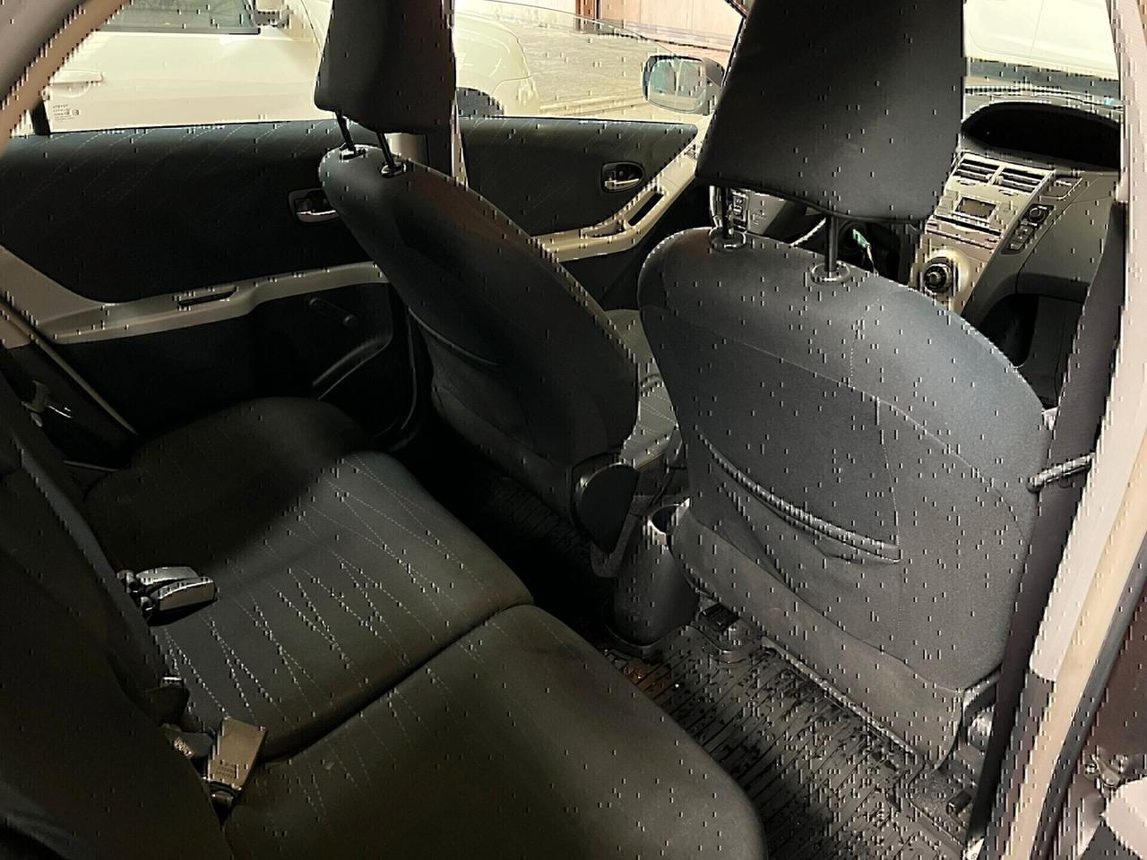 TOYOTA YARIS -1.4 DIESEL-2008-5 PORTE