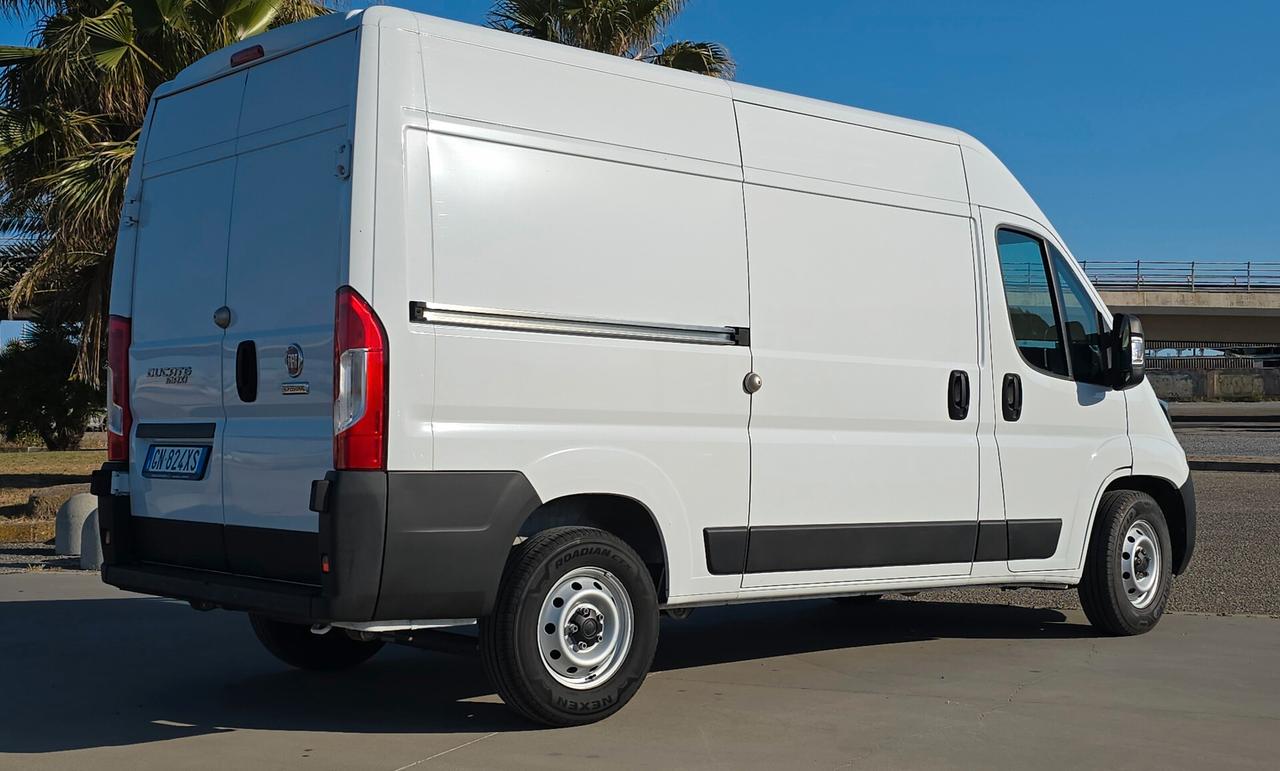 Fiat Ducato 35 2.2 Mjt 140CV PL Cassonato