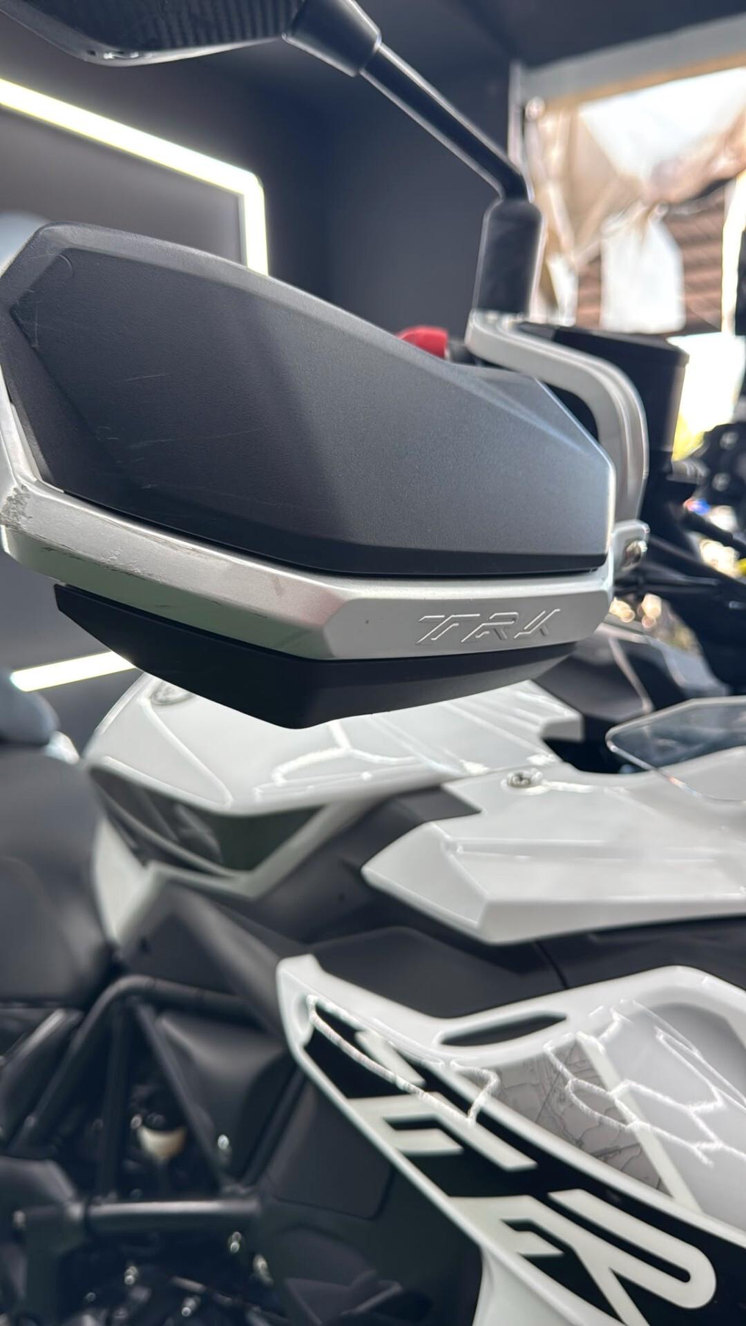 Benelli TRK 502 Base