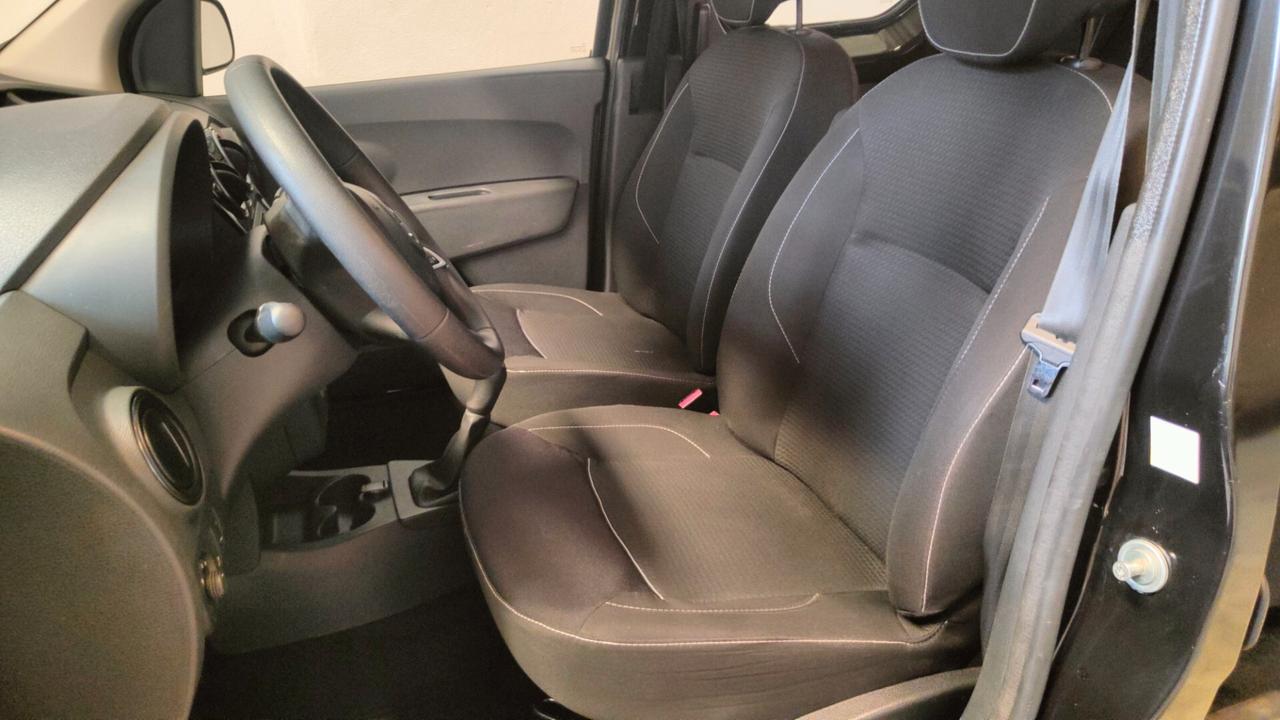 DACIA DOKKER laureate 1.2 tce 116cv sensori parcheggio