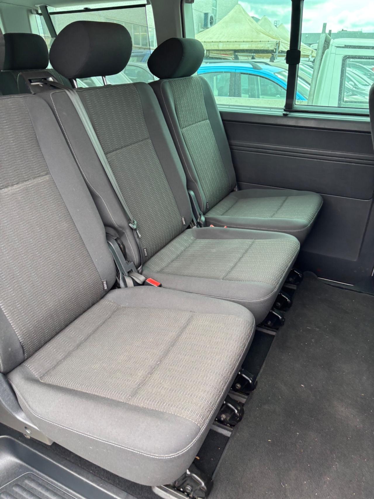 Volkswagen Caravelle 2.0 TDI 150CV DSG PC Cruise cambio automatico