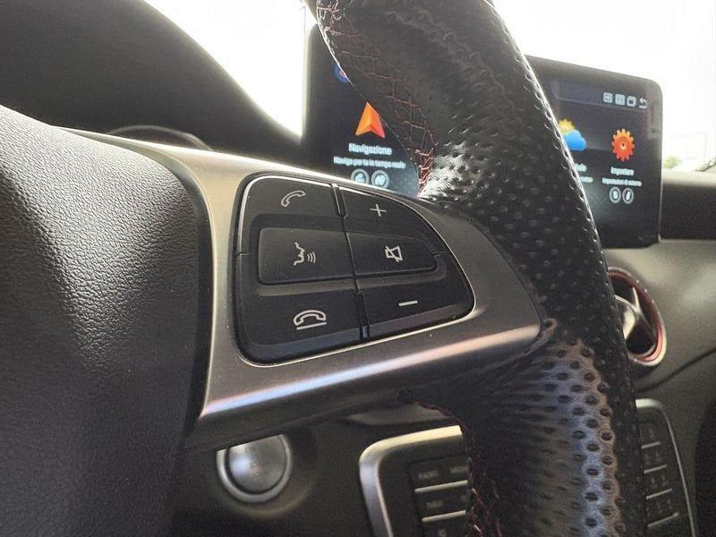 Mercedes-Benz CLA 200 d Automatic Premium