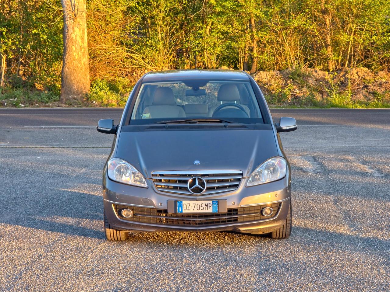Mercedes-benz A 180 AUTOMATIC Special Edition CV-116 2009-E4 Automatico NEO