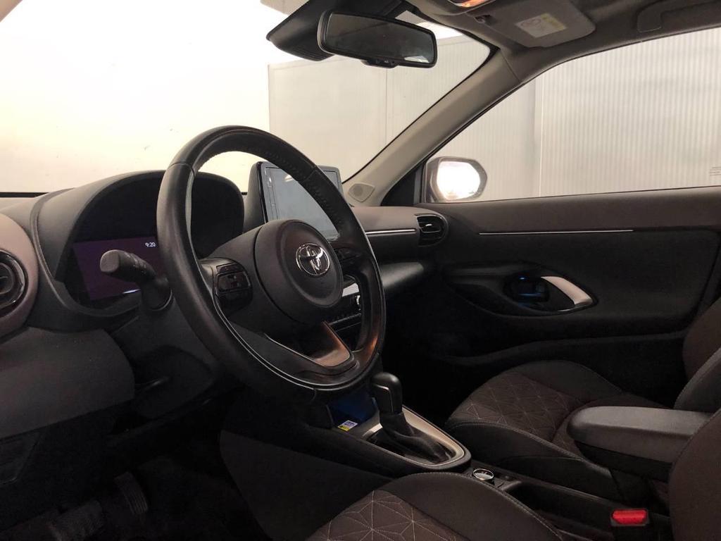Toyota Yaris Cross 1.5 H Lounge AWD-i E-CVT