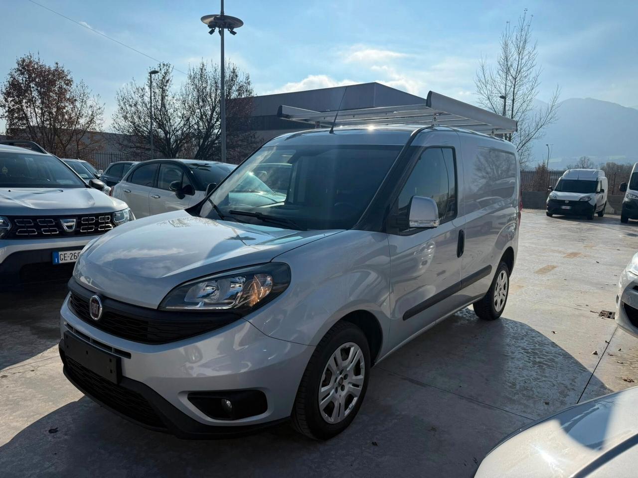 Fiat Doblò 1.6 MJT 105CV SX 3 Posti -Gancio T- FULL OPT