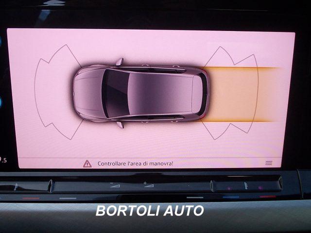 VOLKSWAGEN Golf 1.0 eTSI 14.000 KM EVO DSG LIFE AUTOMATICA