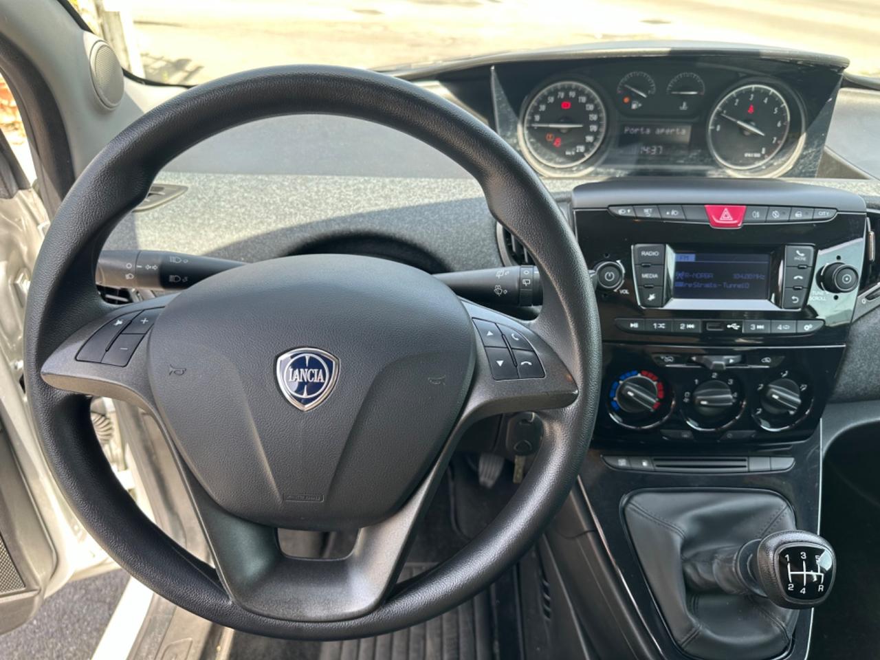 Lancia Ypsilon 1.2 69 CV GPL di serie/UniPro/Sensori
