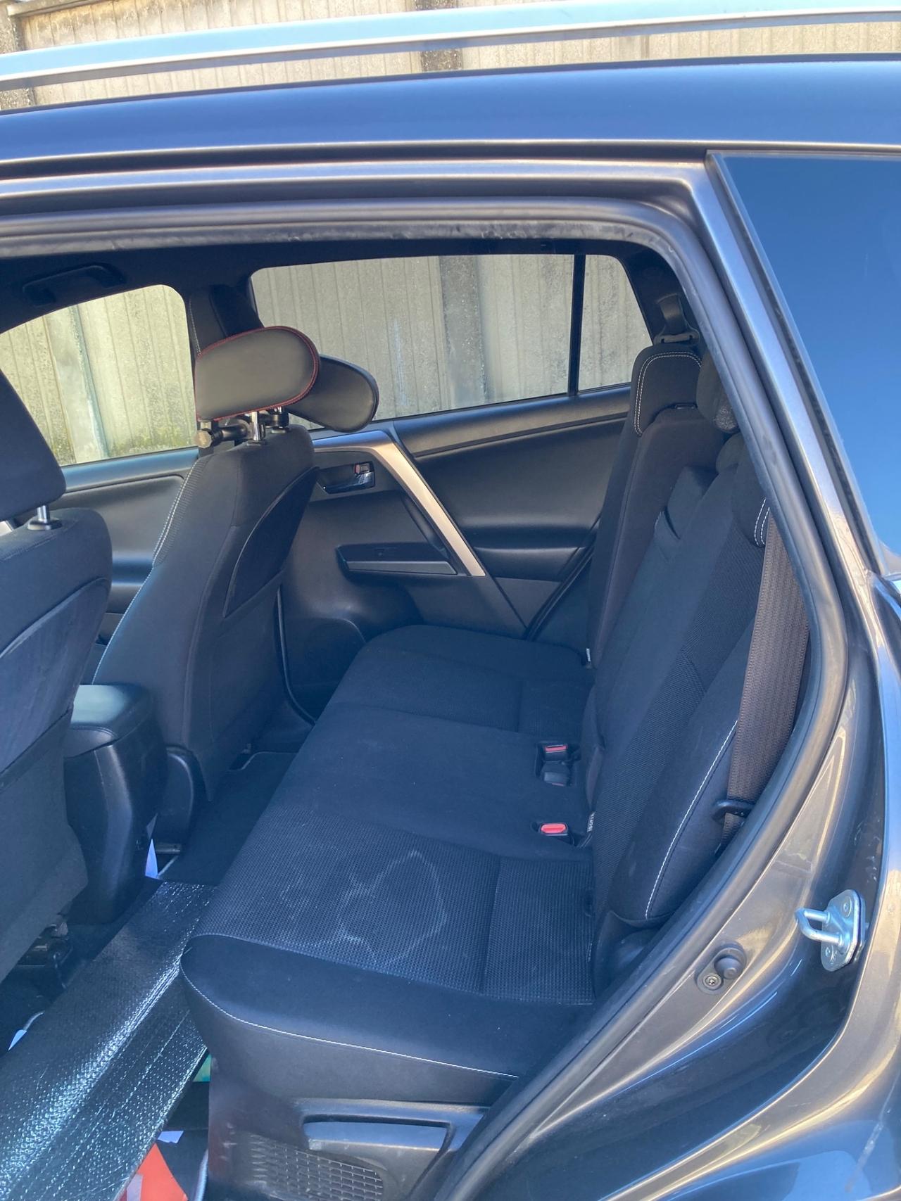 Toyota RAV 4 RAV4 2.5 Hybrid 2WD Lounge