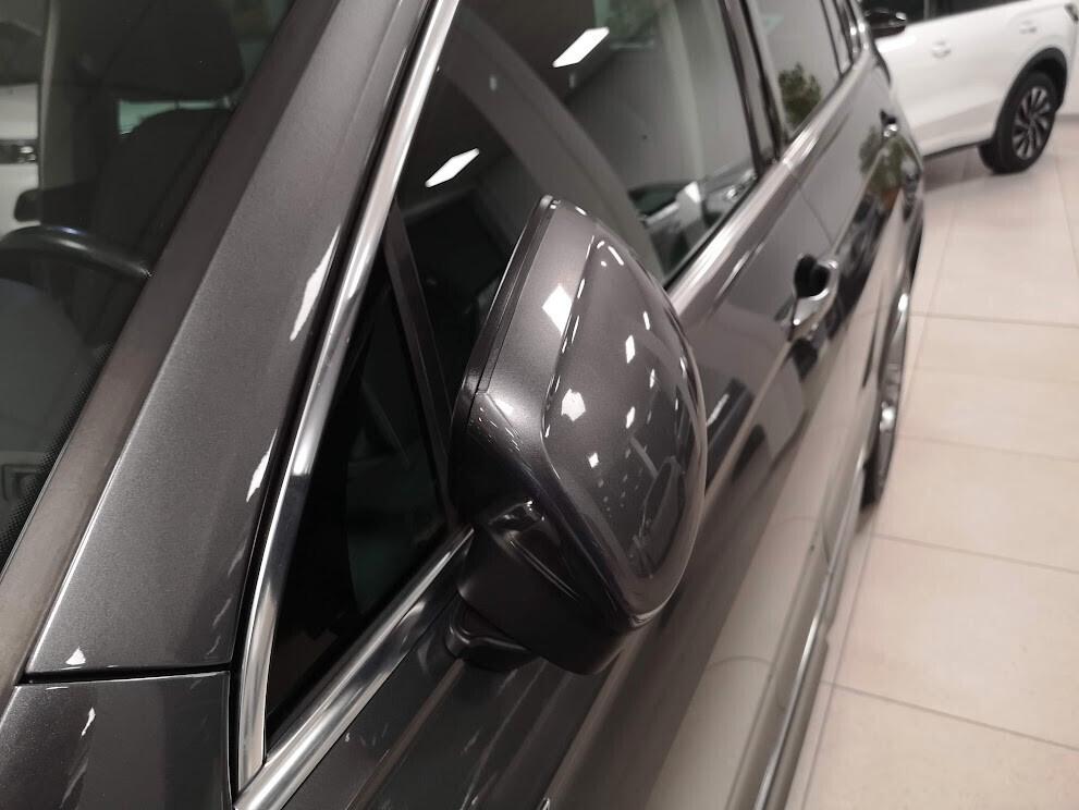 Volkswagen Tiguan 1.4 TSI R-Line 125 CV BlueMotion Technology