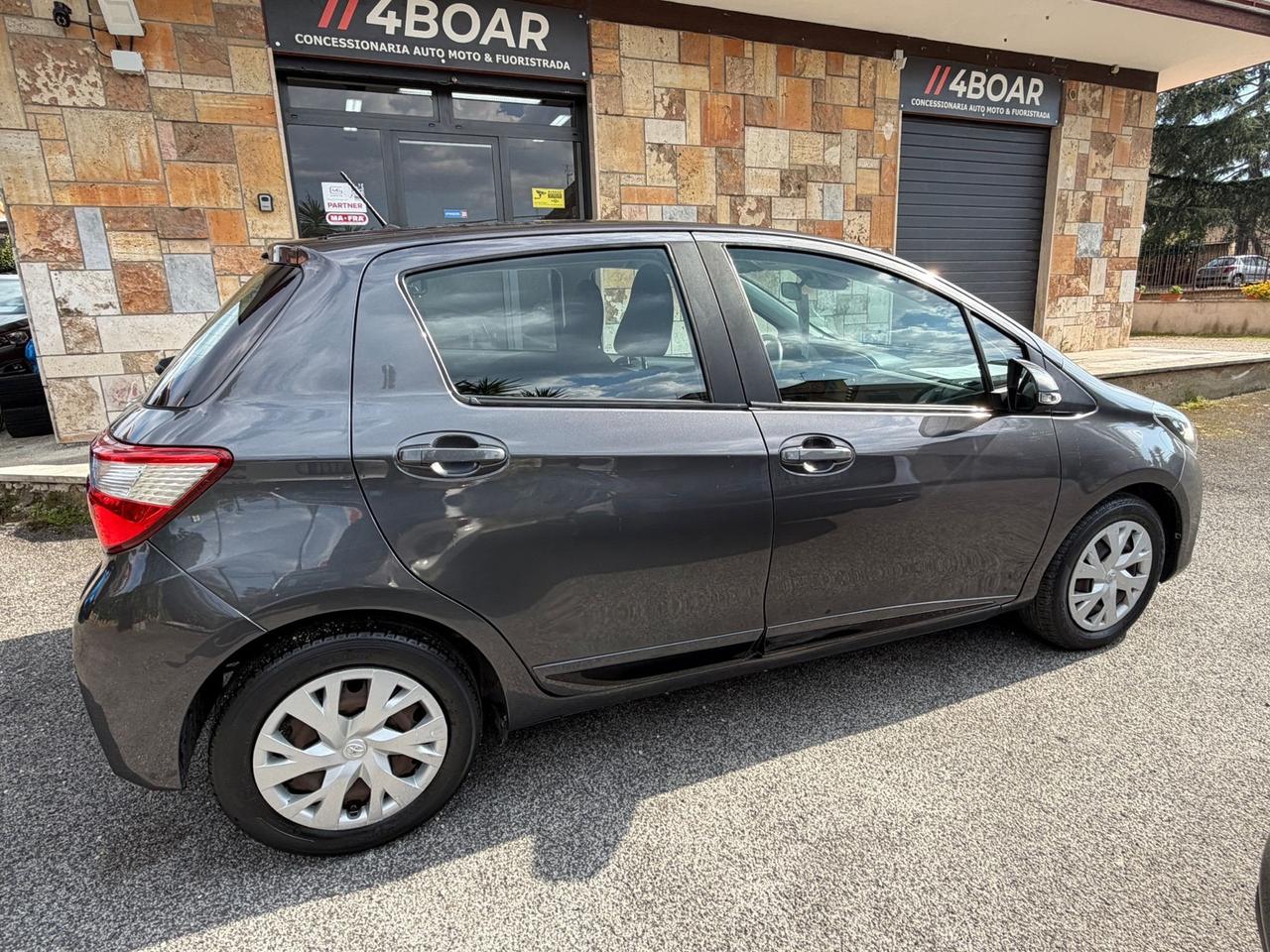 Toyota Yaris 1.0 Lounge *Garanzia 36 mesi*
