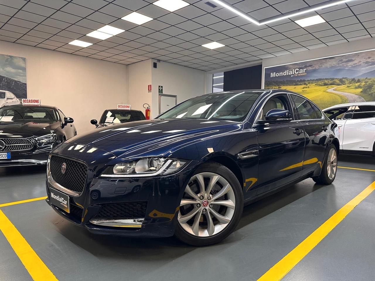 Jaguar XF Jaguar XF 2.0d i4 Portfolio 180cv auto my20