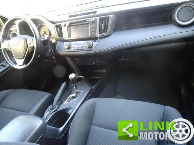 TOYOTA RAV 4 AWD
