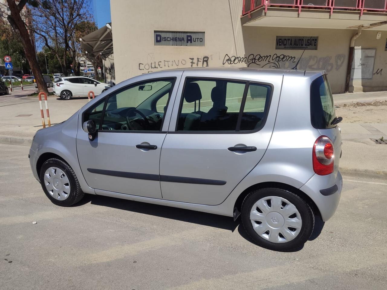 Renault Modus 1.2 Benz. 75CV (98000 KM)!