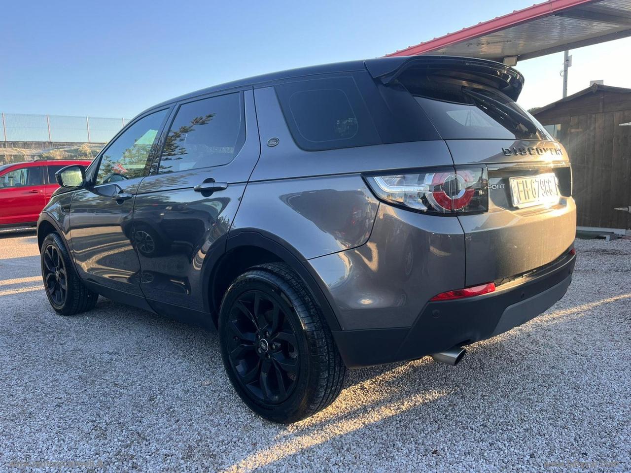 LAND ROVER Discovery Sport 2.0 TD4 150 CV Dark Ed.