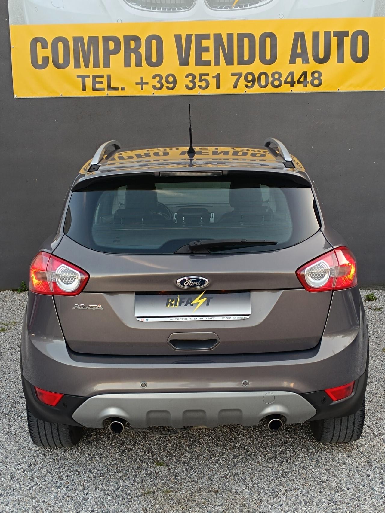 Ford Kuga 2.0 TDCI 4x4 Powershift Titanium