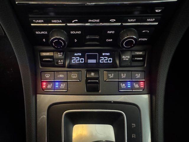 PORSCHE 911 3.8 Carrera S Coupé //SERVICE BOOK//
