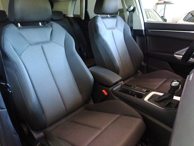 AUDI Q3 35 TDI quattro S tronic Business Advanced